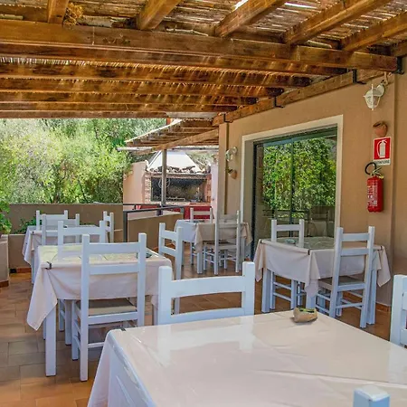 Ξενοδοχείο L'oleandro 3*