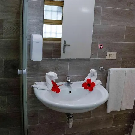 Ξενοδοχείο L'oleandro