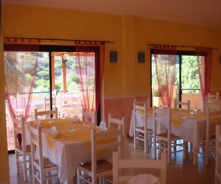 Ξενοδοχείο L'oleandro