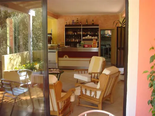 מלון L'oleandro 3*